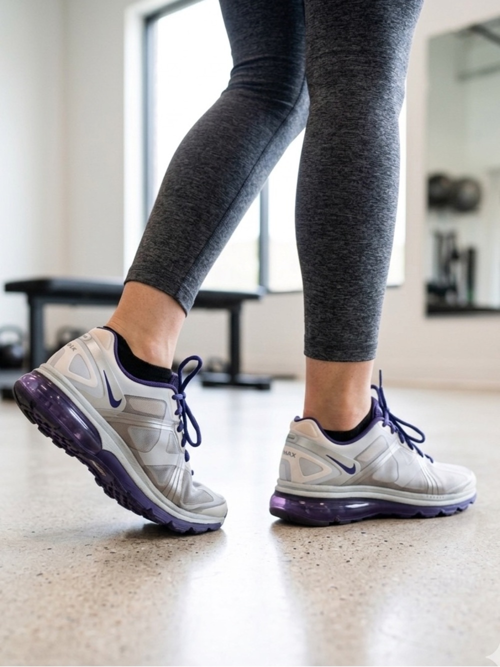 Nike Women's Air Max Running Sneakers - White & Purple. Size:8
